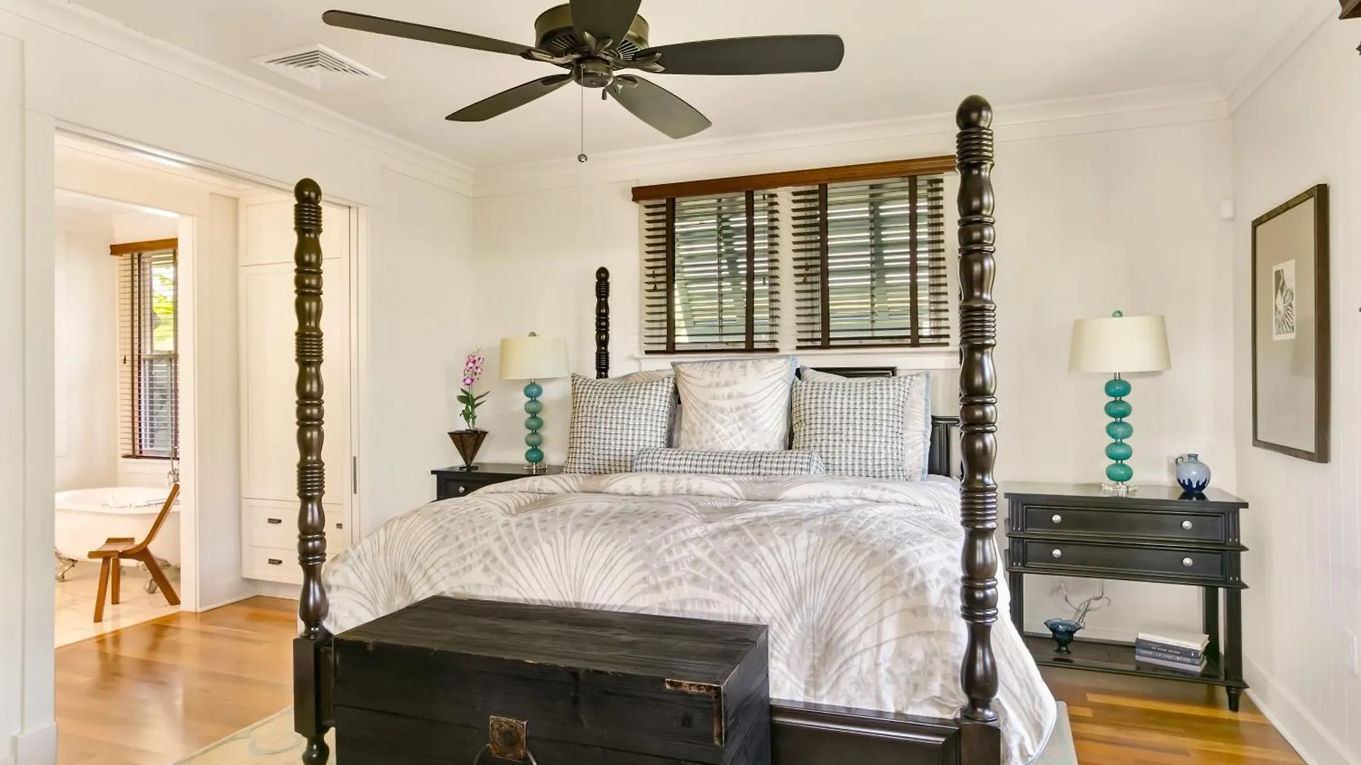 Spacious 3 Bed 3.5 Bath Cottage In Poipu Koloa