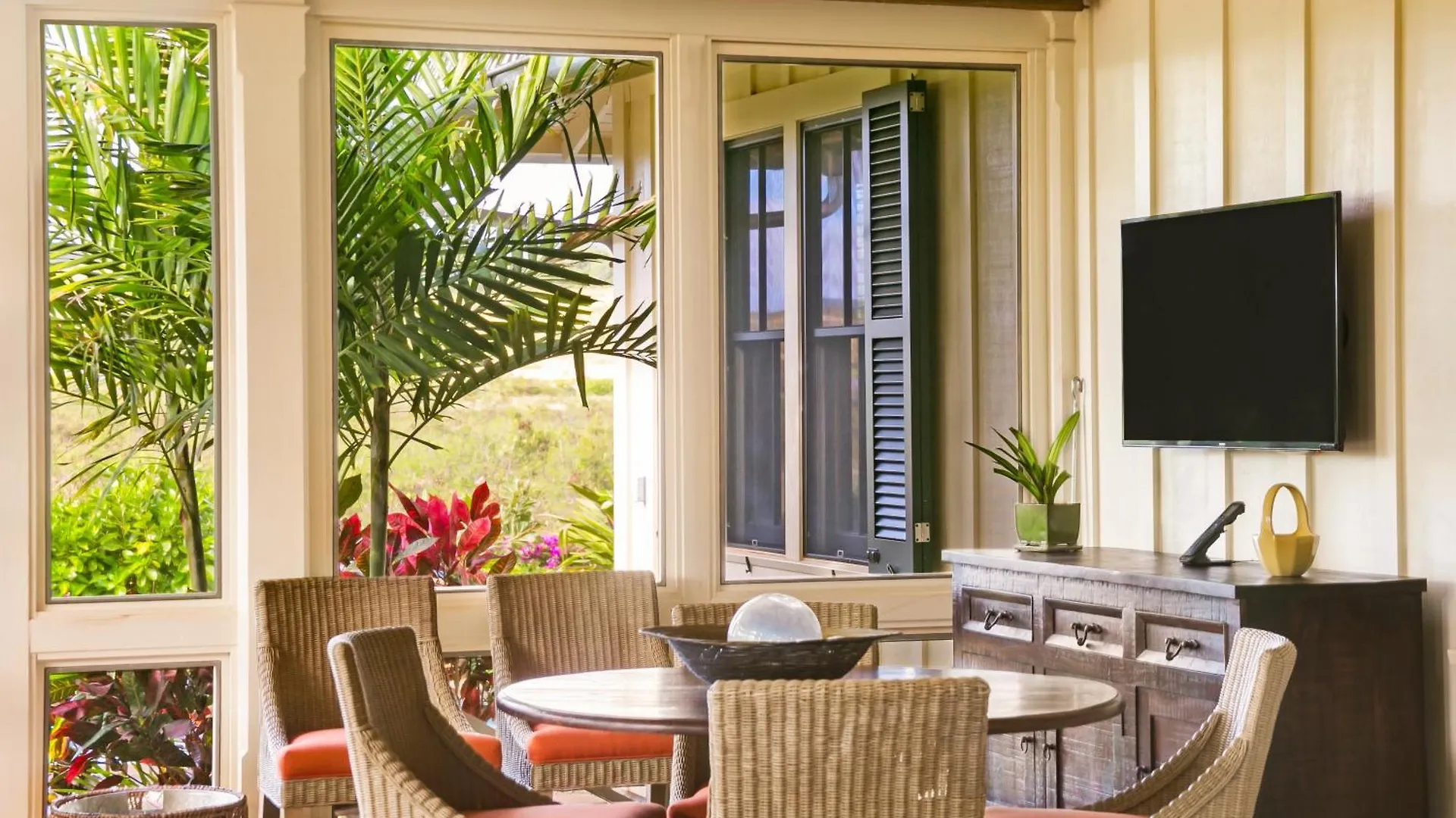 Spacious 3 Bed 3.5 Bath Cottage In Poipu Koloa 0*,  Verenigde Staten